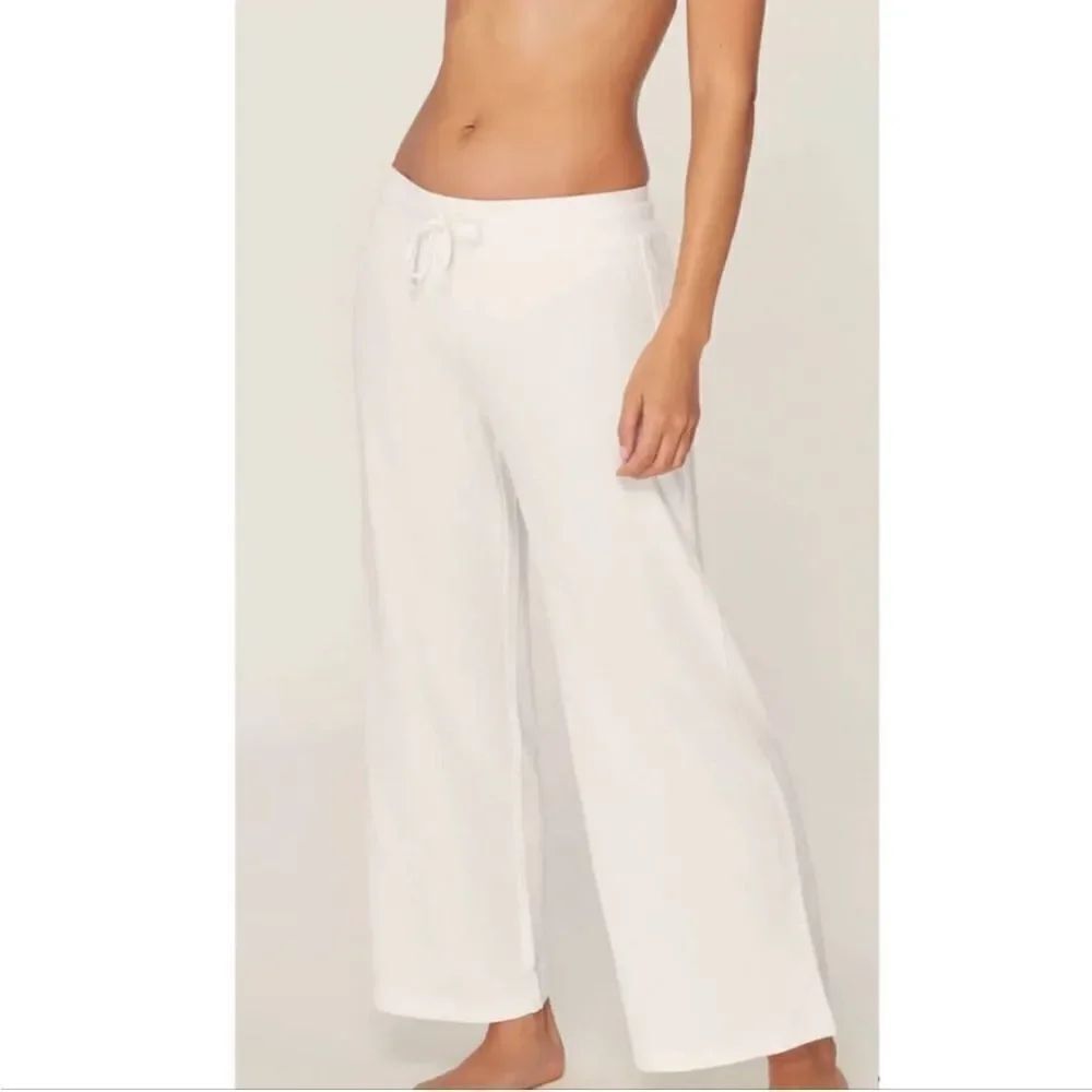 NWT Andie Swim The Wide Leg Pantโin Snow (white)
XL Bamboo Waffle Knit Coverup